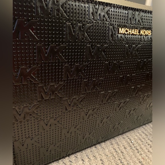 NWT! Michael Kors Jet Set Zip Crossbody Bag - Picture 11 of 16